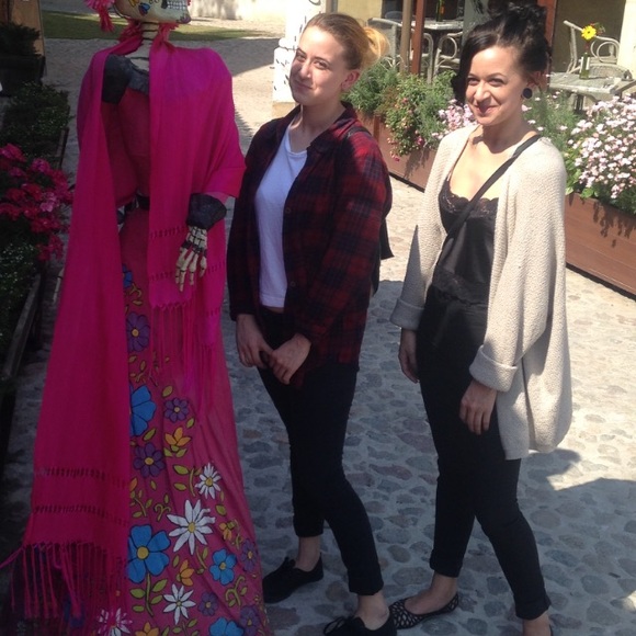 Meet the Posher Mzep_ - Picture 4 of 8